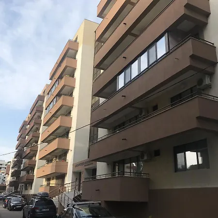 Strop De Mare Apartmán *
